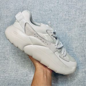 UGG NWOB LA Cloud Trainer Women's Size 12